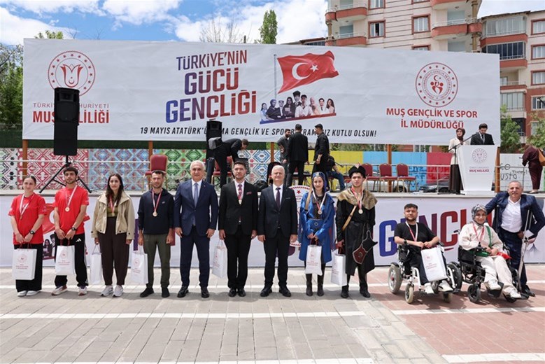 19 MAYIS ATATÜRK’Ü ANMA, GENÇLİK ve SPOR BAYRAMI GURUR ve HEYECANLA KUTLANDI